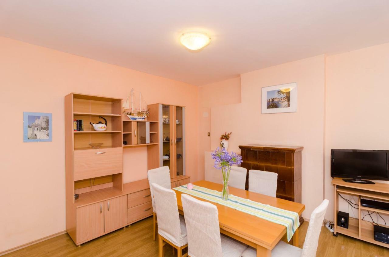 Wisteria Apartment Дубровник Экстерьер фото